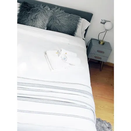 Preciosas Vistas Y A Estrenar En El Casco Viejo Centro Ciudad Vigo